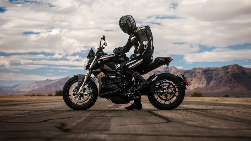 Zero SR/F 20th Anniversary : série limitée pour les 20 ans du roadster électrique